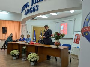 PXL 20251011 111504093-Copy